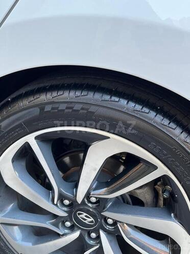 Hyundai Avante 2016, 350,000 km - 1.6 l - Bakı