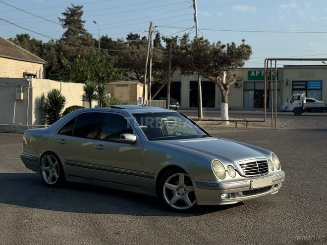 Mercedes E 240 1999, 360,000 km - 2.4 l - Bakı