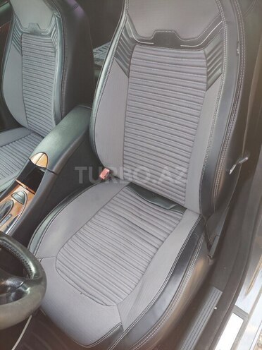 Mercedes E 220 2008, 370,222 km - 2.2 l - Füzuli