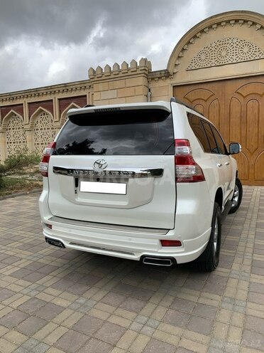 Toyota Land Cruiser Prado 2010, 228,000 km - 2.7 l - Bakı