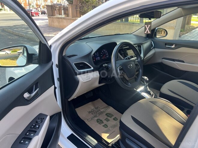 Hyundai Accent 2021, 74,202 km - 1.6 л - Bakı