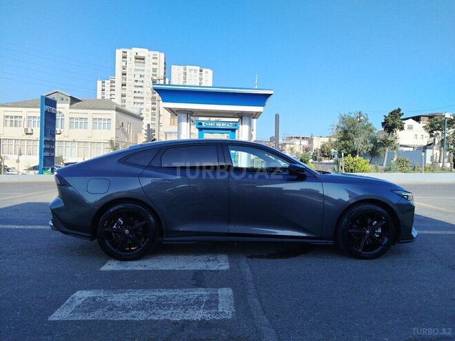 Changan  2023, 30,000 km - 1.5 l - Bakı