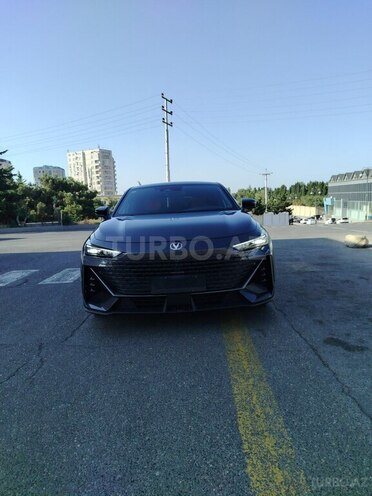 Changan  2023, 30,000 km - 1.5 l - Bakı