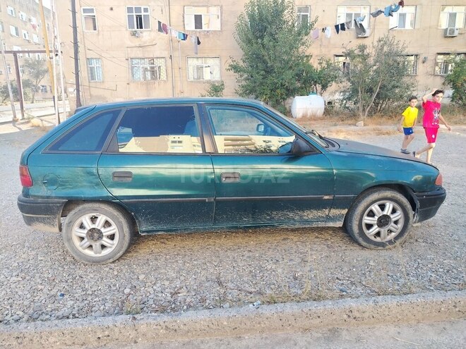 Opel Astra 1994, 777,000 km - 1.7 l - Bakı