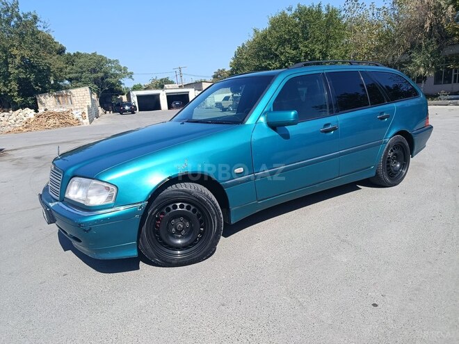 Mercedes C 180 1998, 409,000 km - 1.8 l - Quba