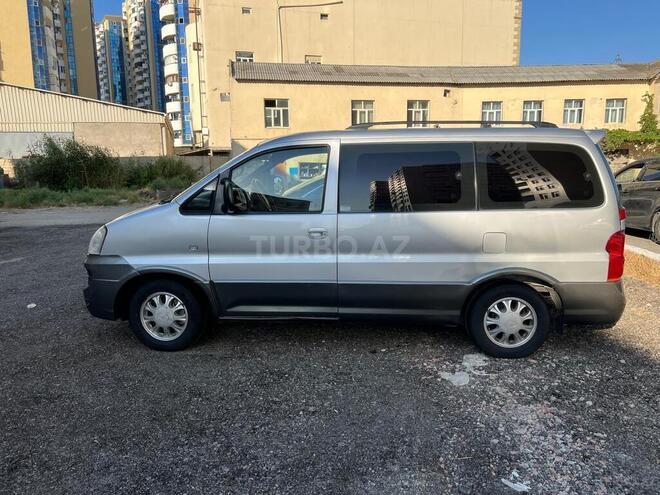 Hyundai H-1 2013, 400,000 km - 2.4 l - Bakı