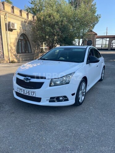 Chevrolet Cruze 2013, 166,418 km - 1.4 л - Ucar