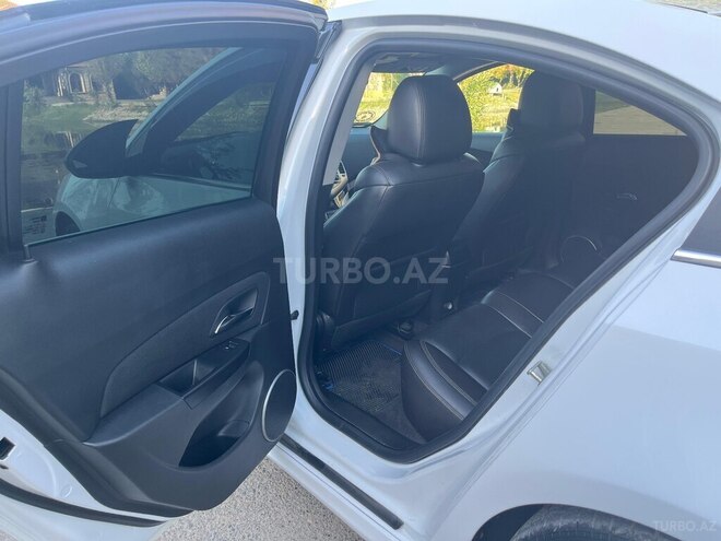Chevrolet Cruze 2013, 166,418 km - 1.4 л - Ucar