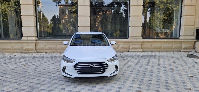 Hyundai Elantra 2016, 128,000 km - 1.6 л - Bərdə