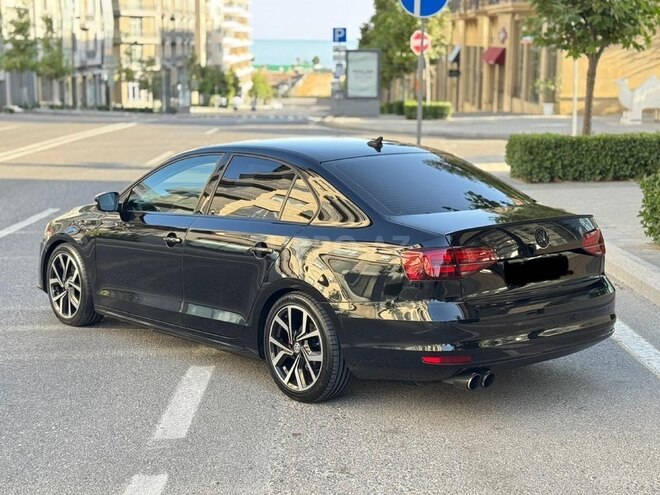 Volkswagen Jetta 2016, 113,800 km - 1.5 l - Bakı