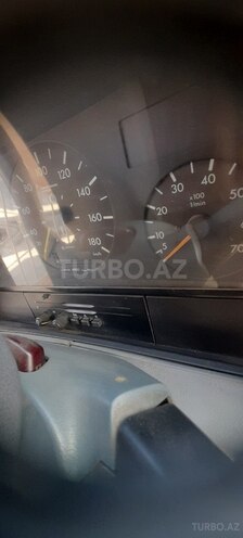 Mercedes  2001, 350,000 km - 2.7 l - Bakı