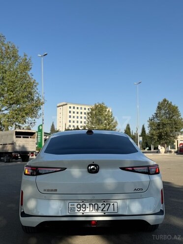 Changan Qiyuan A05 2024, 12,000 km - 1.5 л - Gəncə