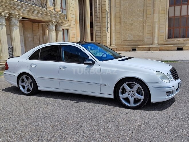 Mercedes E 320 2004, 279,586 km - 3.2 l - Bakı