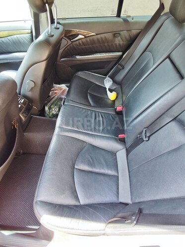 Mercedes E 320 2004, 279,586 km - 3.2 l - Bakı