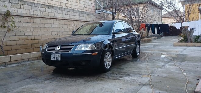 Volkswagen Passat 2004, 345,492 km - 1.8 l - Salyan