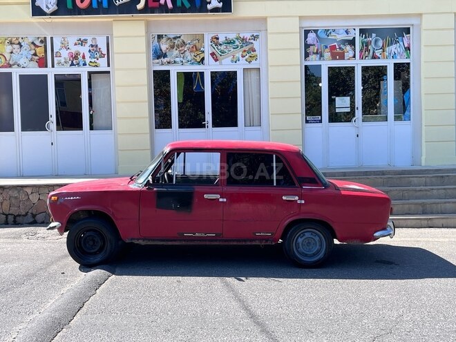 LADA (VAZ) 21011 1977, 999,999 km - 1.6 l - Qusar