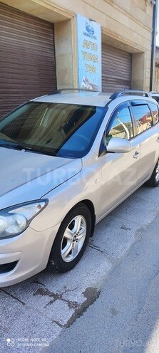 Hyundai i30 2009, 220,000 km - 1.6 л - Bakı
