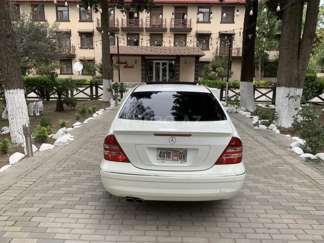 Mercedes C 230 2006, 287,000 km - 2.5 л - Masallı