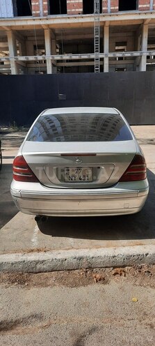 Mercedes C 240 2003, 210,000 km - 2.6 l - Bakı