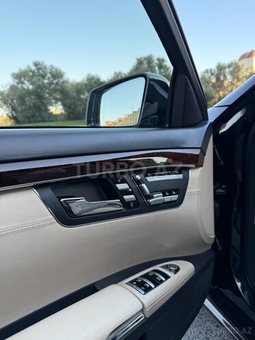 Mercedes S 500 4MATIC 2010, 147,000 km - 5.5 л - Bakı