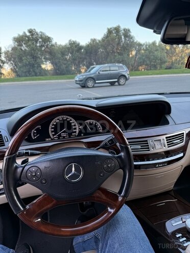 Mercedes S 500 4MATIC 2010, 147,000 km - 5.5 л - Bakı
