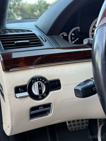 Mercedes S 500 4MATIC 2010, 147,000 km - 5.5 л - Bakı