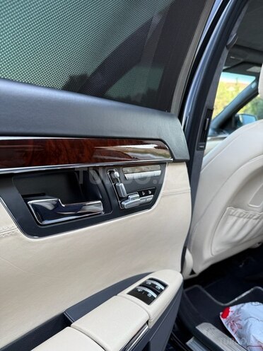 Mercedes S 500 4MATIC 2010, 147,000 km - 5.5 л - Bakı