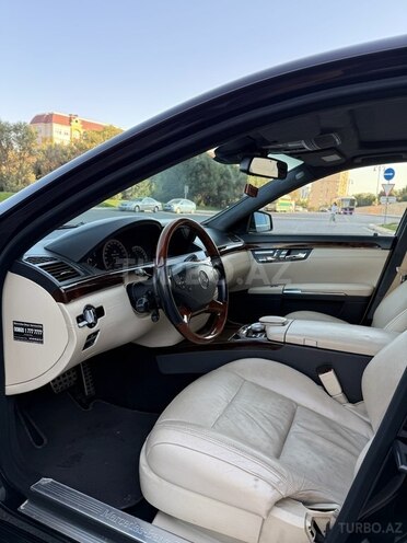Mercedes S 500 4MATIC 2010, 147,000 km - 5.5 л - Bakı