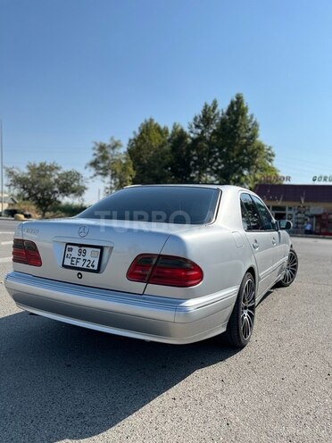 Mercedes E 320 2000, 320,000 km - 3.2 l - Ağcabədi