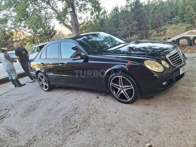 Mercedes E 220 2006, 358,000 km - 2.2 l - Bakı