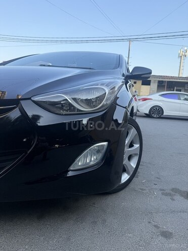 Hyundai Elantra 2013, 319,420 km - 1.8 l - Bakı