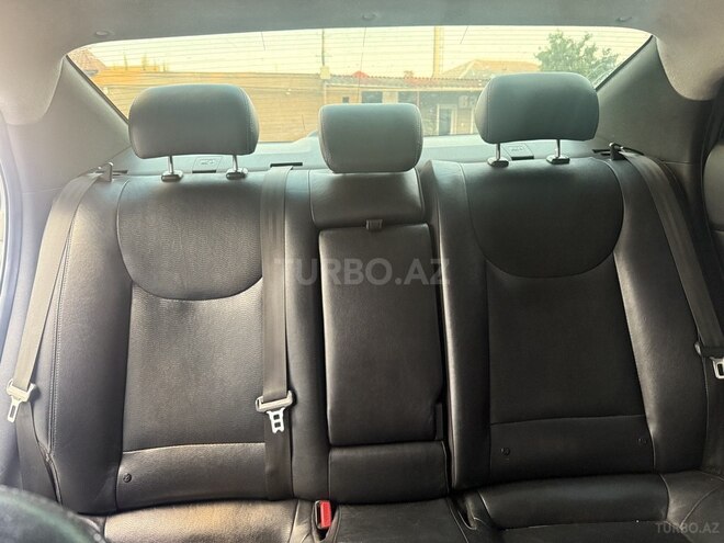 Hyundai Elantra 2013, 319,420 km - 1.8 l - Bakı