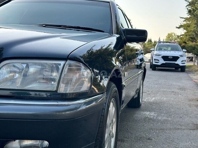 Mercedes C 240 1999, 313,131 km - 2.4 l - Beyləqan