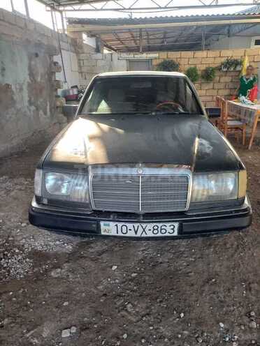 Mercedes E 200 1993, 400,000 km - 2.0 л - Sabirabad