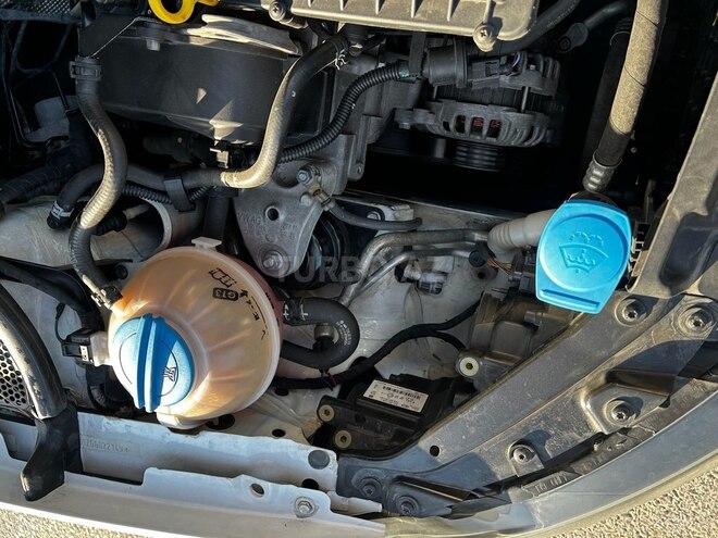 Volkswagen Polo 2015, 177,000 km - 1.6 l - Bakı