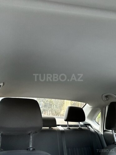 Volkswagen Polo 2015, 177,000 km - 1.6 l - Bakı
