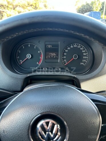 Volkswagen Polo 2015, 177,000 km - 1.6 l - Bakı