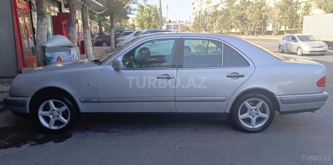 Mercedes E 200 1997, 350,000 km - 2.0 l - Bakı