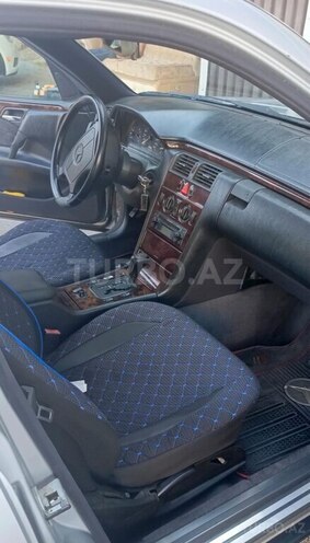 Mercedes E 200 1997, 350,000 km - 2.0 l - Bakı