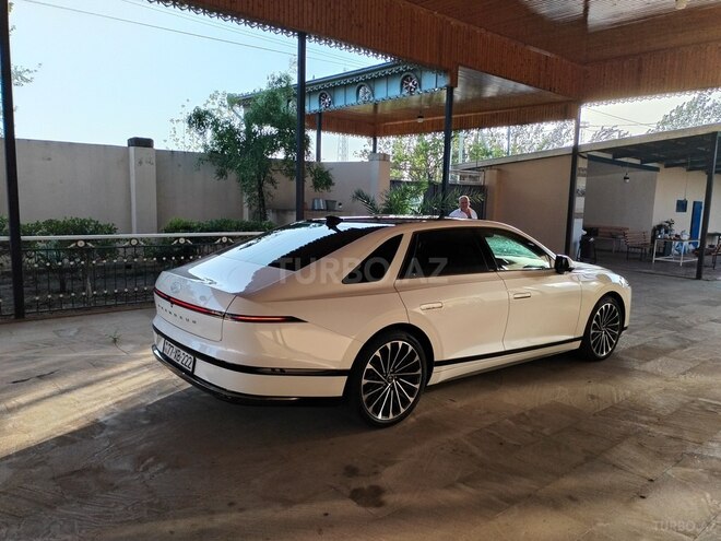 Hyundai Grandeur 2023, 15,000 km - 1.6 л - Masallı