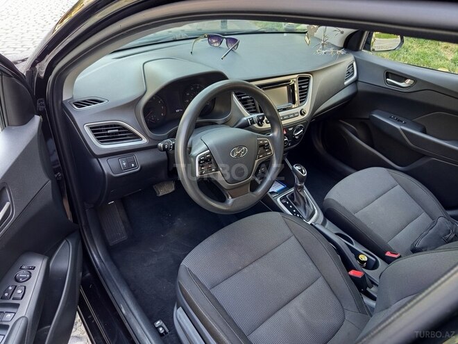 Hyundai Accent 2020, 133,576 km - 1.6 l - Bakı