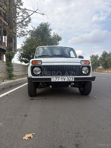 LADA (VAZ) Niva 2024, 9,800 km - 1.7 l - Gəncə