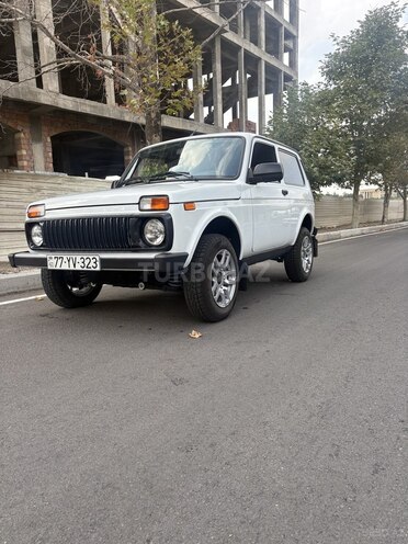 LADA (VAZ) Niva 2024, 9,800 km - 1.7 l - Gəncə