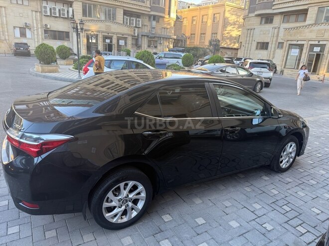 Toyota Corolla 2017, 194,865 km - 1.8 l - Bakı