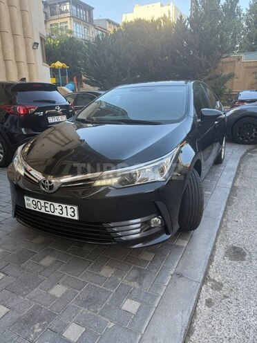 Toyota Corolla 2017, 194,865 km - 1.8 l - Bakı
