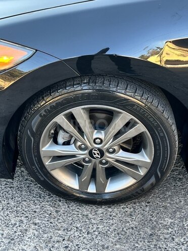 Hyundai Elantra 2016, 237,000 km - 2.0 l - Bakı