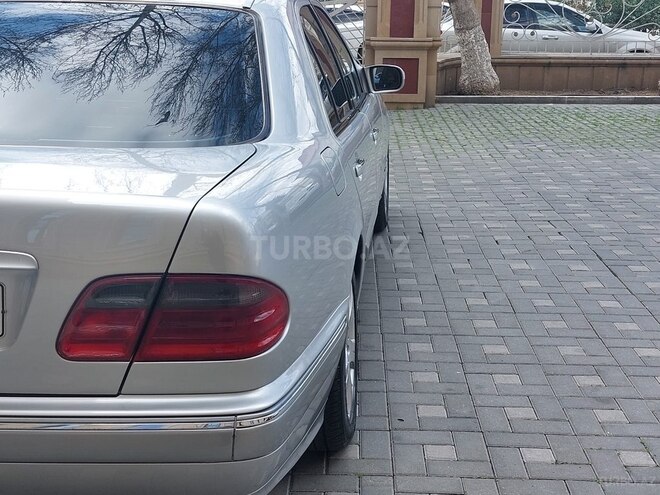 Mercedes E 220 1999, 485,000 km - 2.2 l - Bakı