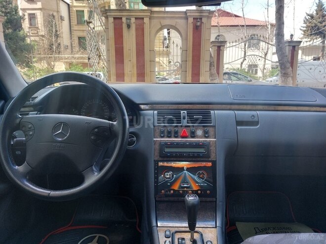 Mercedes E 220 1999, 485,000 km - 2.2 l - Bakı