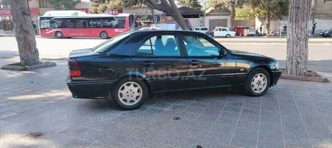 Mercedes C 240 2000, 234,123 km - 2.4 l - Bakı