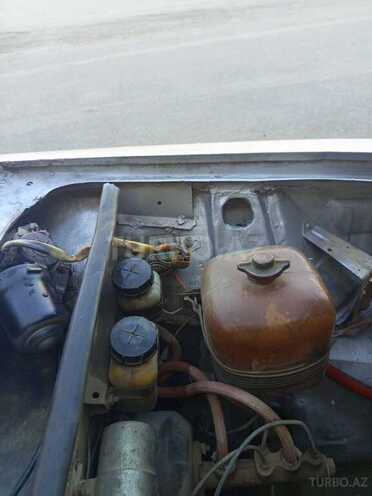 LADA (VAZ) 2106 1985, 88,000 km - 1.6 l - Salyan
